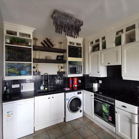 Ferienwohnung Palm Cove Bundoran Luxurious Sea View Balcony Free Wifi Netflix Sleeps 5 Exterior foto