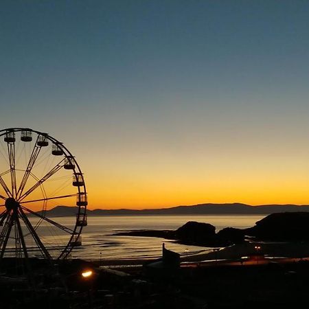 Ferienwohnung Palm Cove Bundoran Luxurious Sea View Balcony Free Wifi Netflix Sleeps 5 Exterior foto