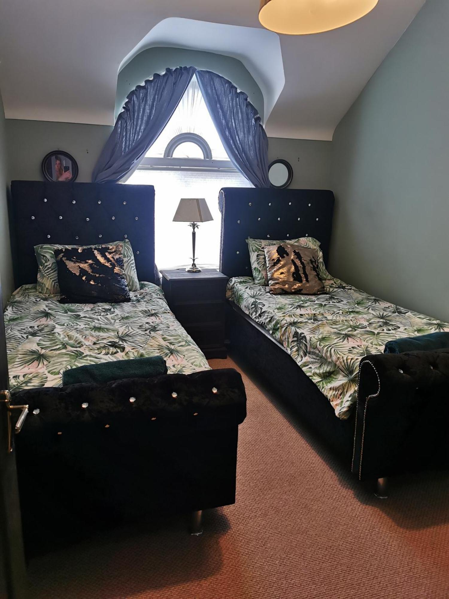 Ferienwohnung Palm Cove Bundoran Luxurious Sea View Balcony Free Wifi Netflix Sleeps 5 Exterior foto