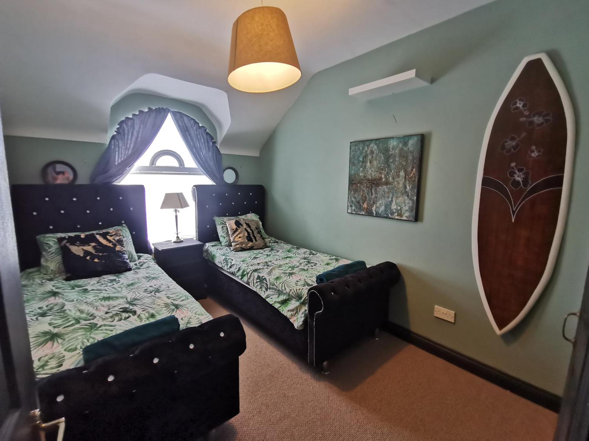 Ferienwohnung Palm Cove Bundoran Luxurious Sea View Balcony Free Wifi Netflix Sleeps 5 Exterior foto